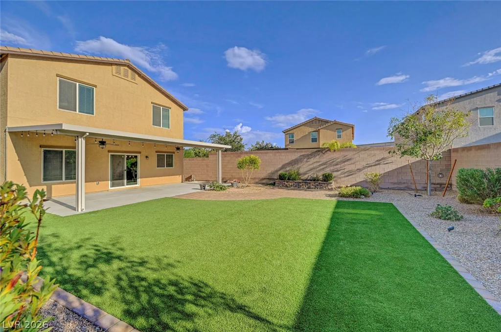 7845 Stone Forest, North Las Vegas, NV 89084