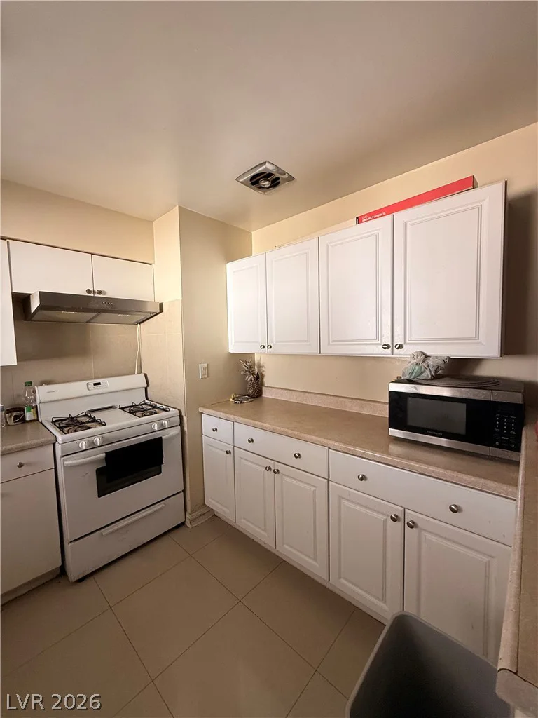 848 18th, Las Vegas, NV 89101