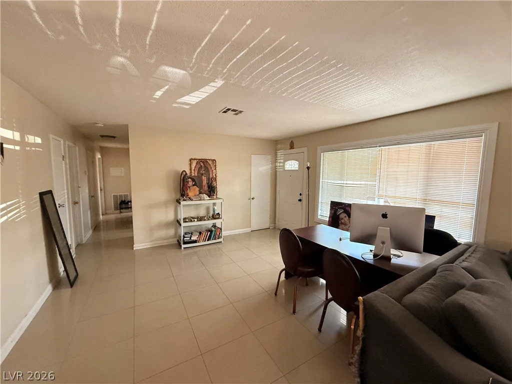 848 18th, Las Vegas, NV 89101