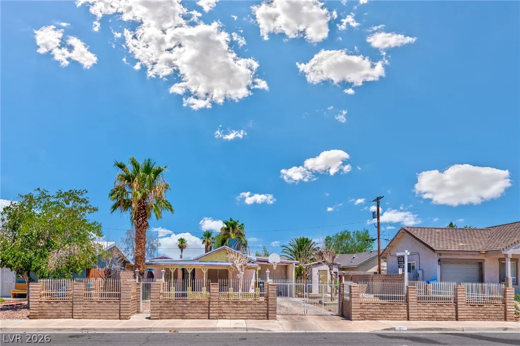 1816 MERZE, Henderson, NV 89011