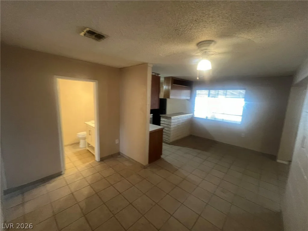 1816 MERZE, Henderson, NV 89011