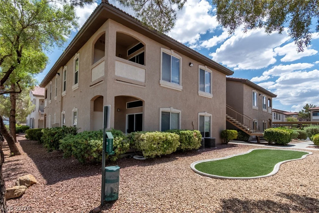 2305 Horizon Ridge, Henderson, NV 89052