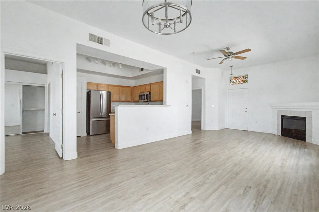 2305 Horizon Ridge, Henderson, NV 89052