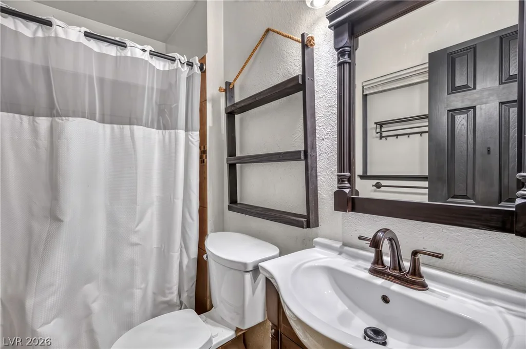 321 Agora, Las Vegas, NV 89110