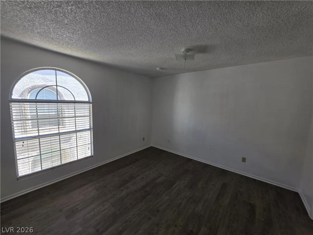 3150 Soft Breezes, Las Vegas, NV 89128