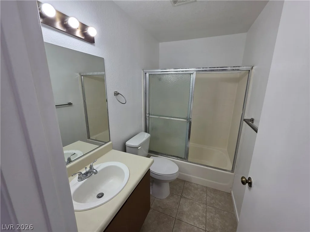 3150 Soft Breezes, Las Vegas, NV 89128