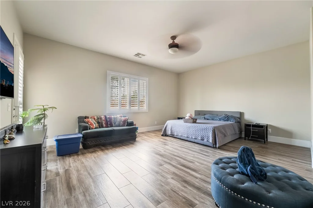 8157 Gilespie, Las Vegas, NV 89123