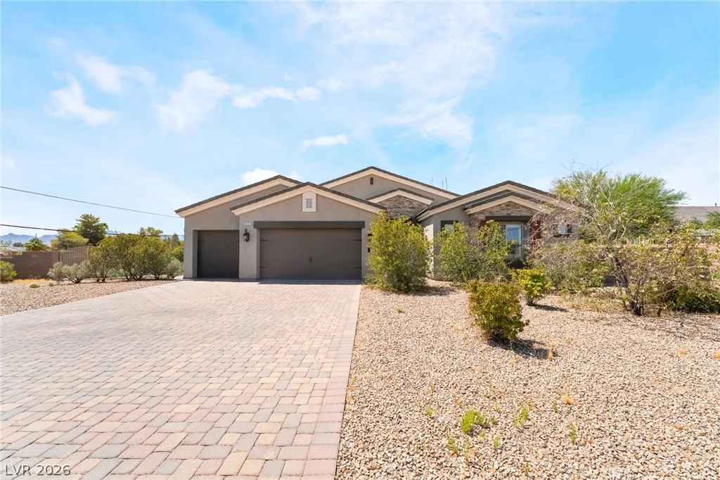 8157 Gilespie, Las Vegas, NV 89123