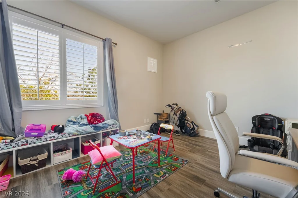 8157 Gilespie, Las Vegas, NV 89123