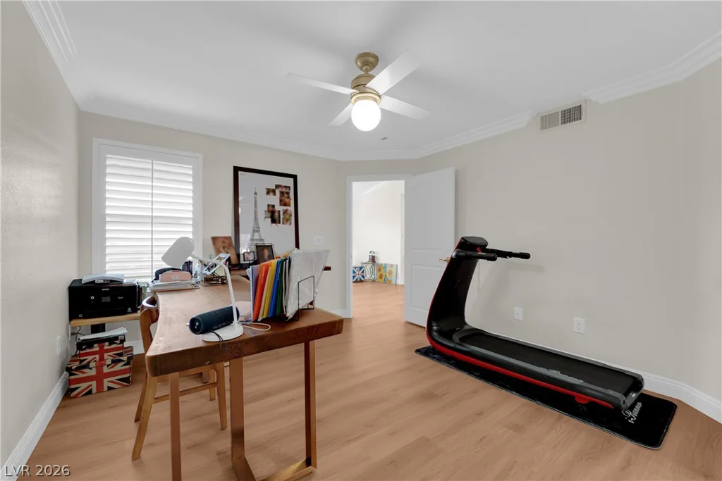 8101 Flamingo, Las Vegas, NV 89147