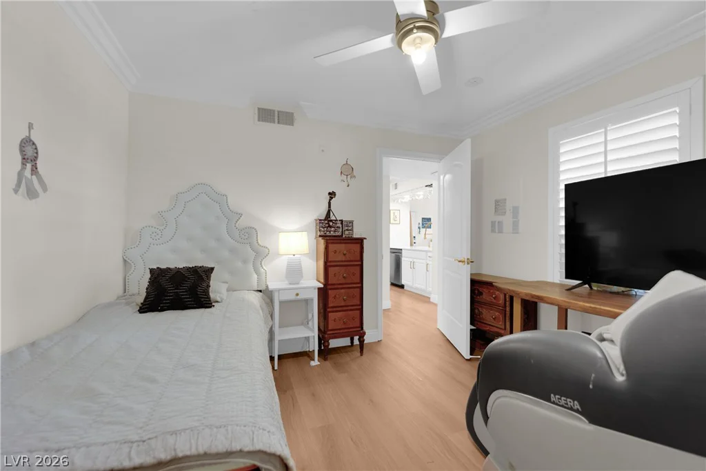 8101 Flamingo, Las Vegas, NV 89147