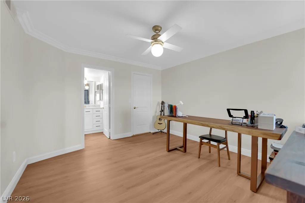 8101 Flamingo, Las Vegas, NV 89147