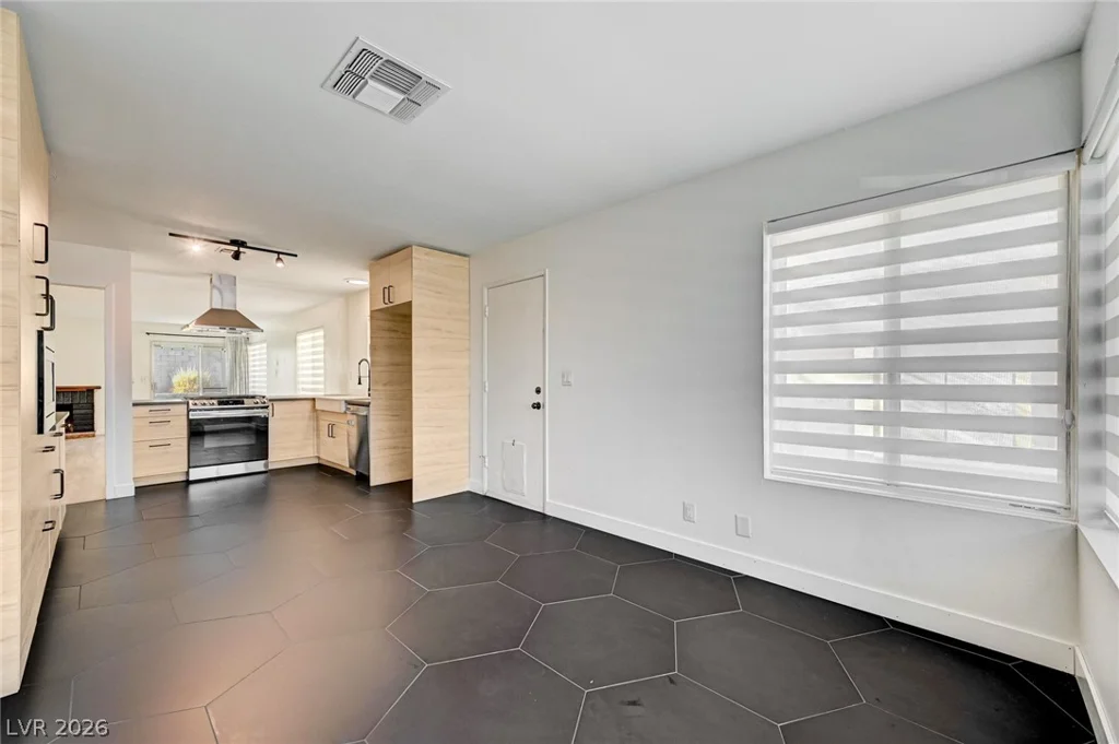 7128 Montcliff, Las Vegas, NV 89147