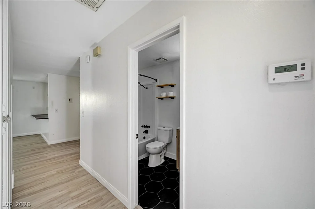7128 Montcliff, Las Vegas, NV 89147