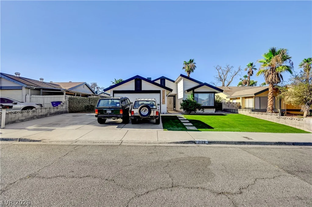 7128 Montcliff, Las Vegas, NV 89147