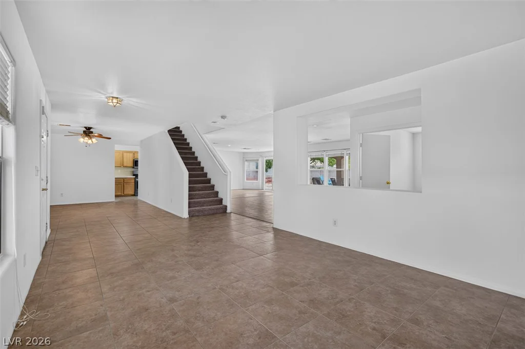 6483 New Brunswick, Las Vegas, NV 89110