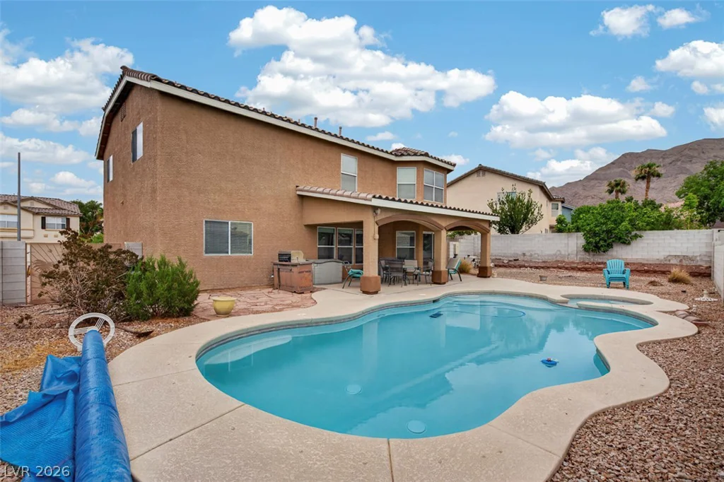 6483 New Brunswick, Las Vegas, NV 89110