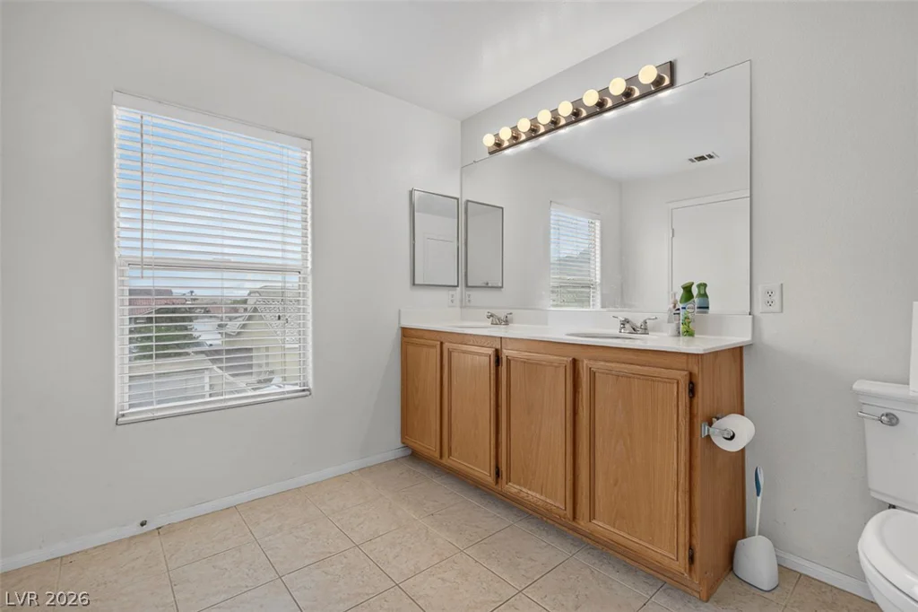 6483 New Brunswick, Las Vegas, NV 89110