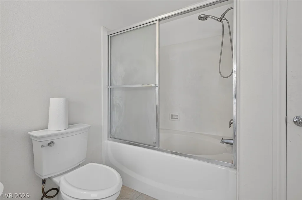 6483 New Brunswick, Las Vegas, NV 89110