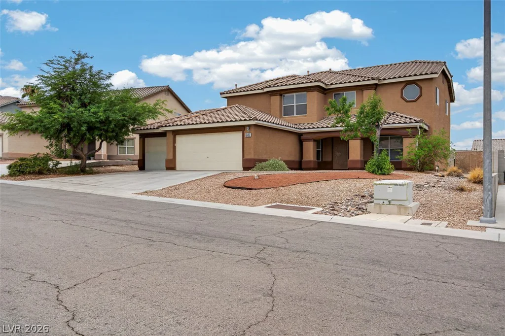 6483 New Brunswick, Las Vegas, NV 89110