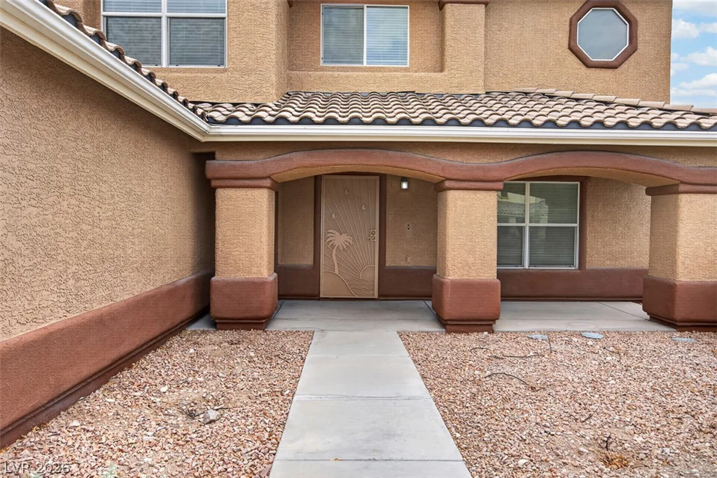 6483 New Brunswick, Las Vegas, NV 89110