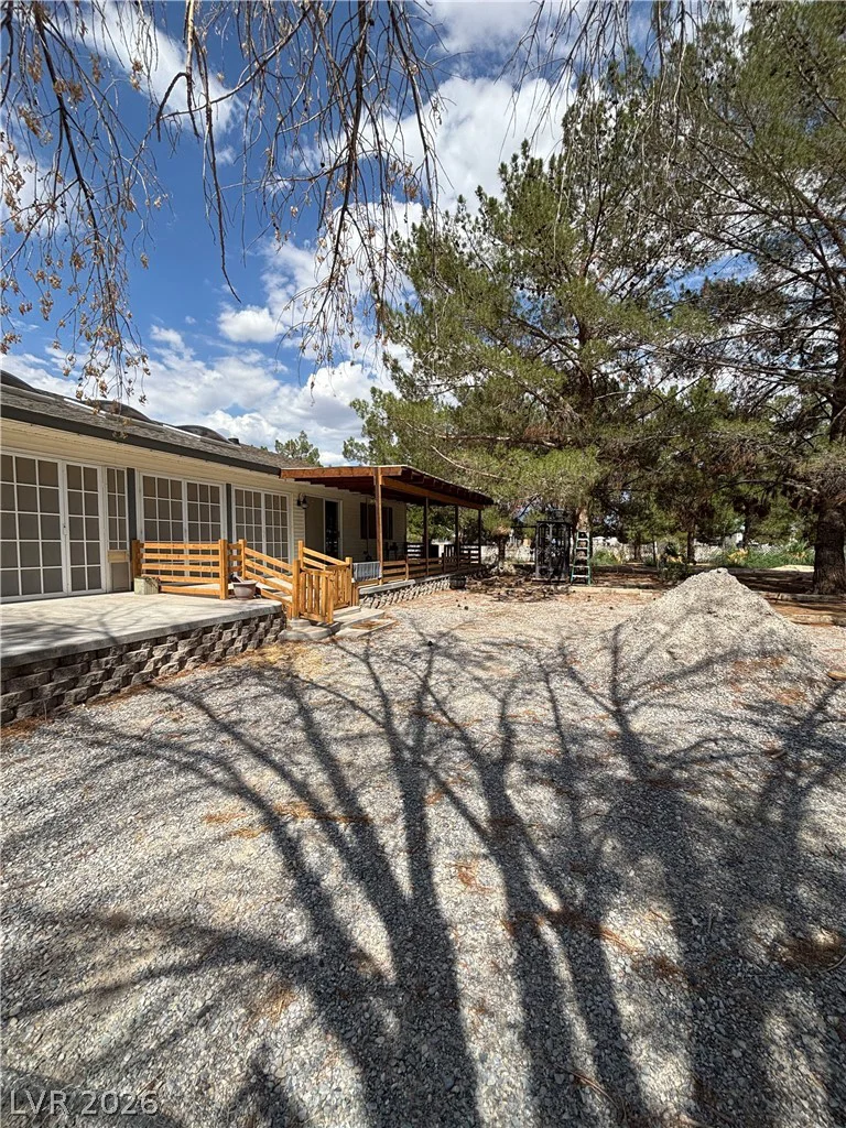 2481 Falcon, Pahrump, NV 89048