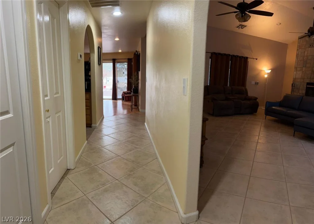 2481 Falcon, Pahrump, NV 89048