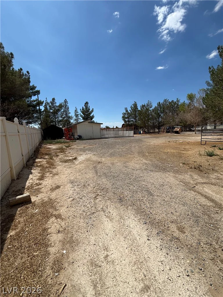 2481 Falcon, Pahrump, NV 89048