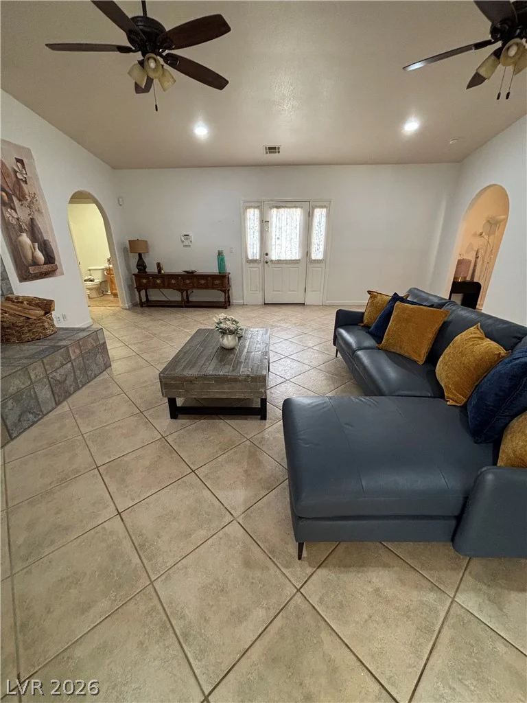 2481 Falcon, Pahrump, NV 89048