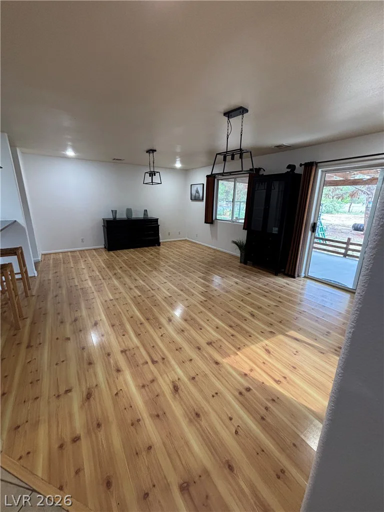 2481 Falcon, Pahrump, NV 89048