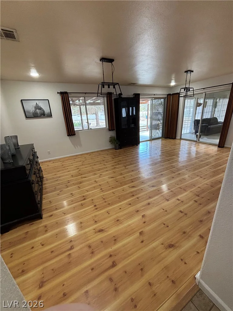 2481 Falcon, Pahrump, NV 89048