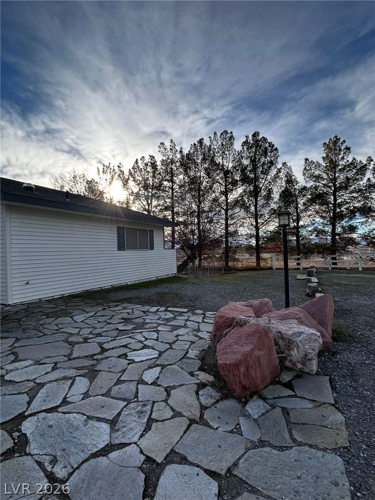 2481 Falcon, Pahrump, NV 89048