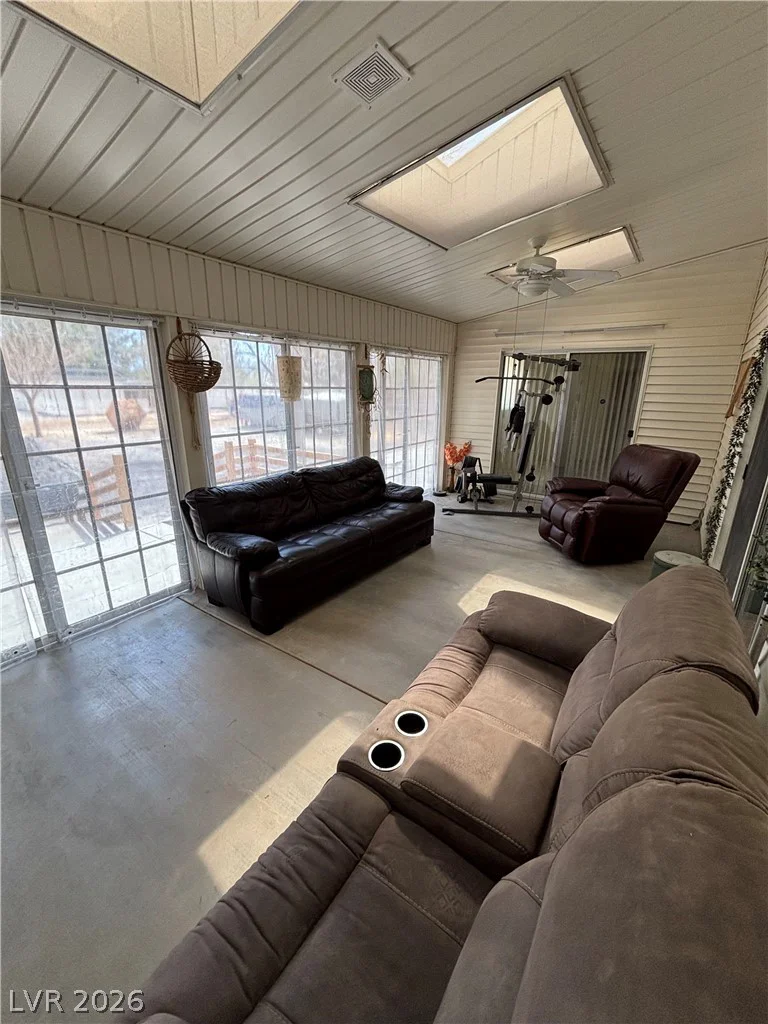2481 Falcon, Pahrump, NV 89048