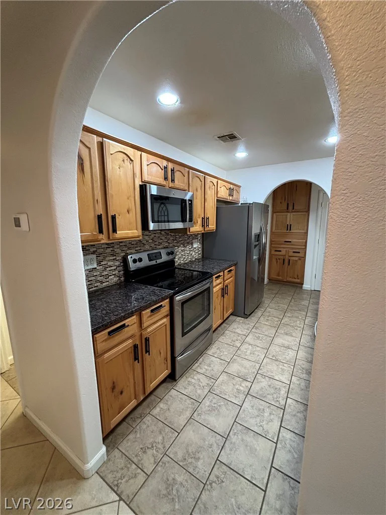 2481 Falcon, Pahrump, NV 89048