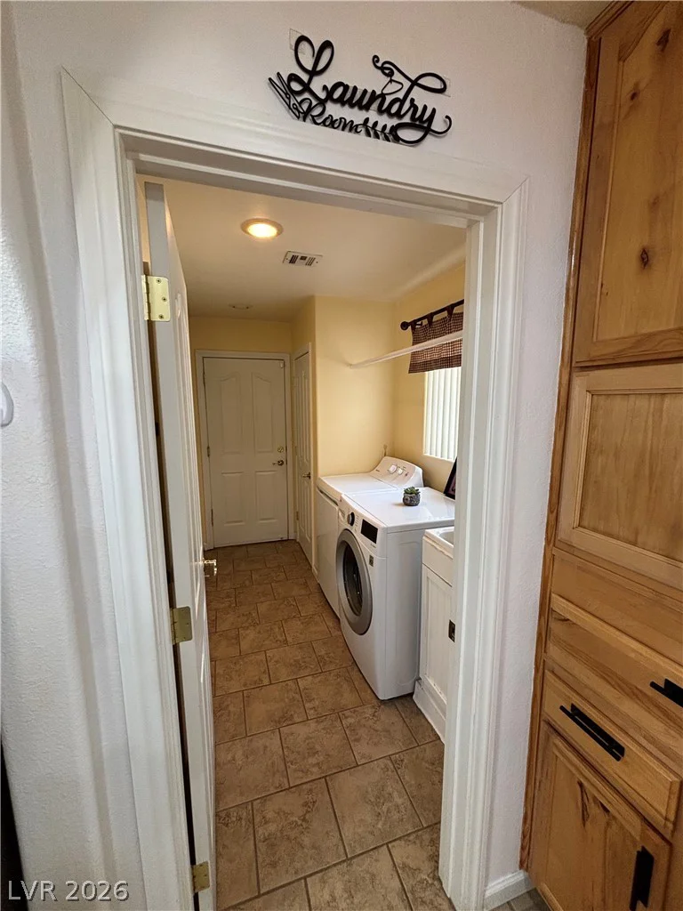 2481 Falcon, Pahrump, NV 89048