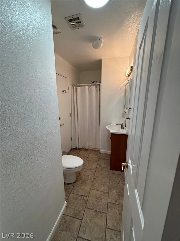 2481 Falcon, Pahrump, NV 89048