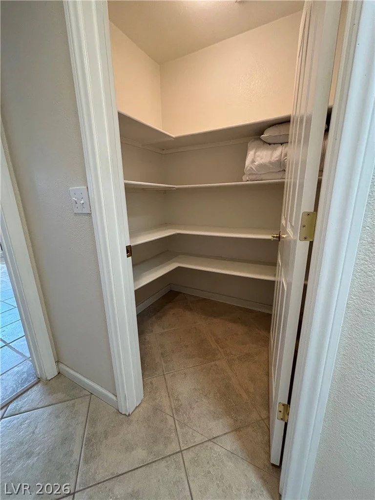 2481 Falcon, Pahrump, NV 89048