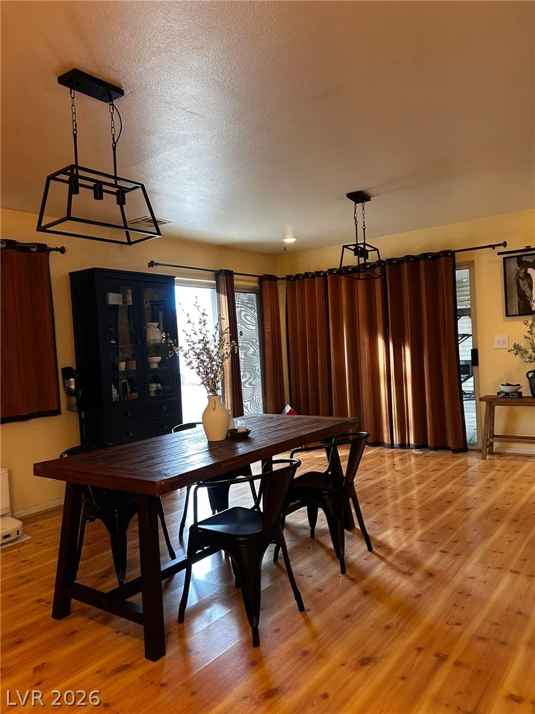 2481 Falcon, Pahrump, NV 89048