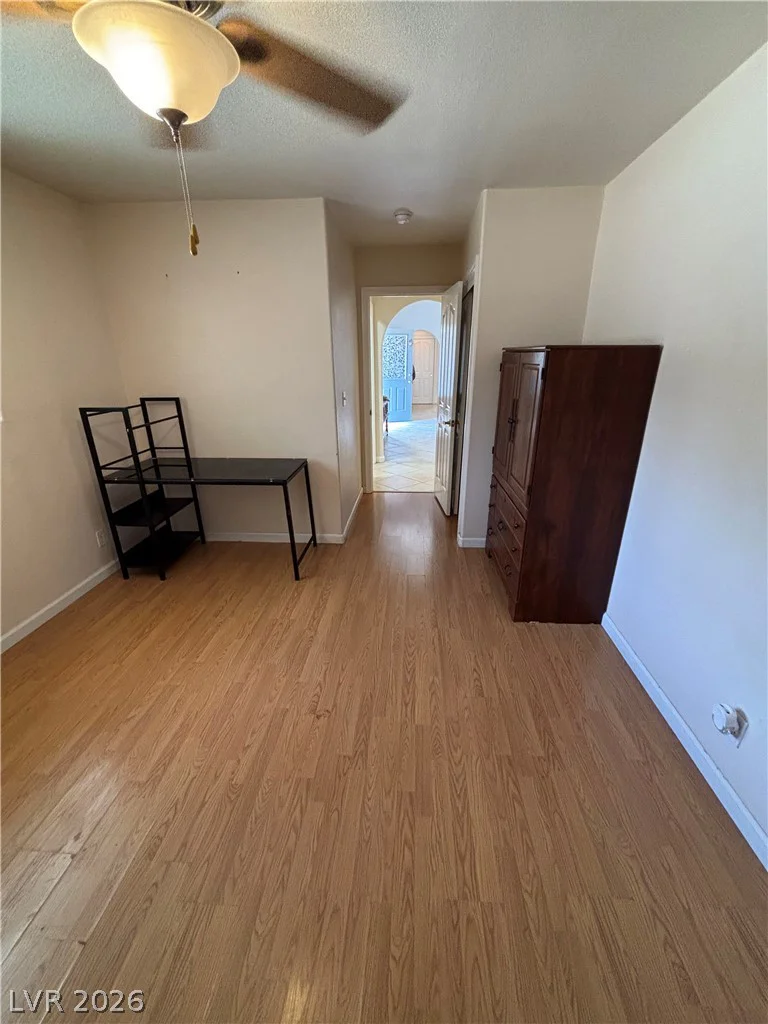 2481 Falcon, Pahrump, NV 89048