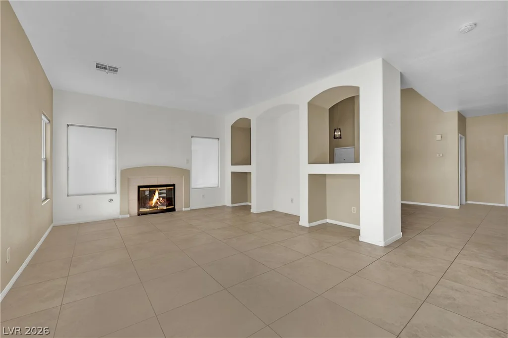 5823 Golden Wing, Las Vegas, NV 89113