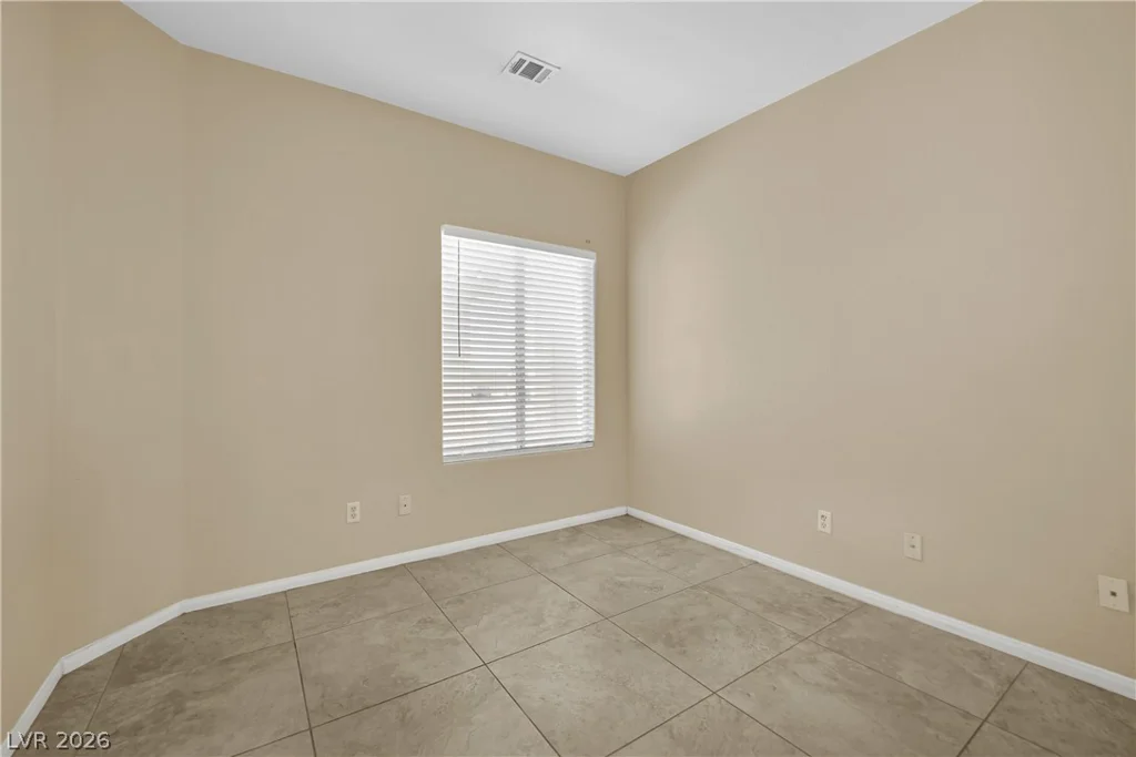 5823 Golden Wing, Las Vegas, NV 89113
