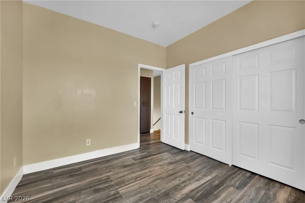 5823 Golden Wing, Las Vegas, NV 89113
