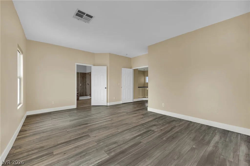 5823 Golden Wing, Las Vegas, NV 89113
