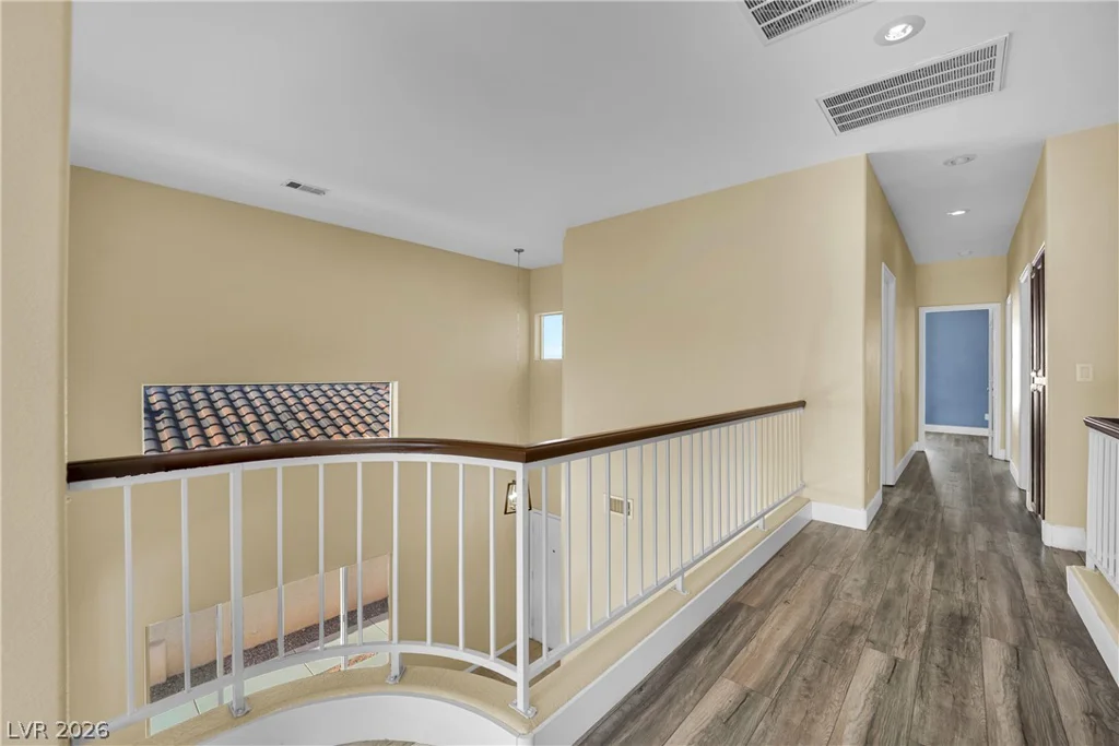 5823 Golden Wing, Las Vegas, NV 89113