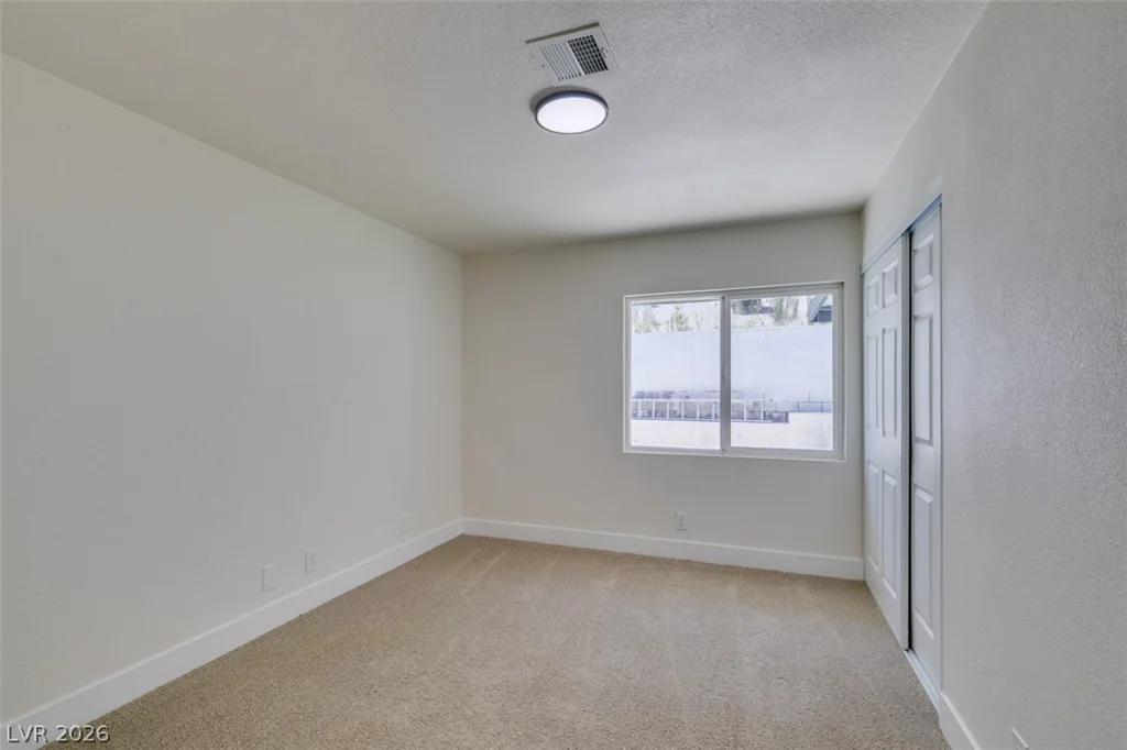 2389 Reno, Las Vegas, NV 89119