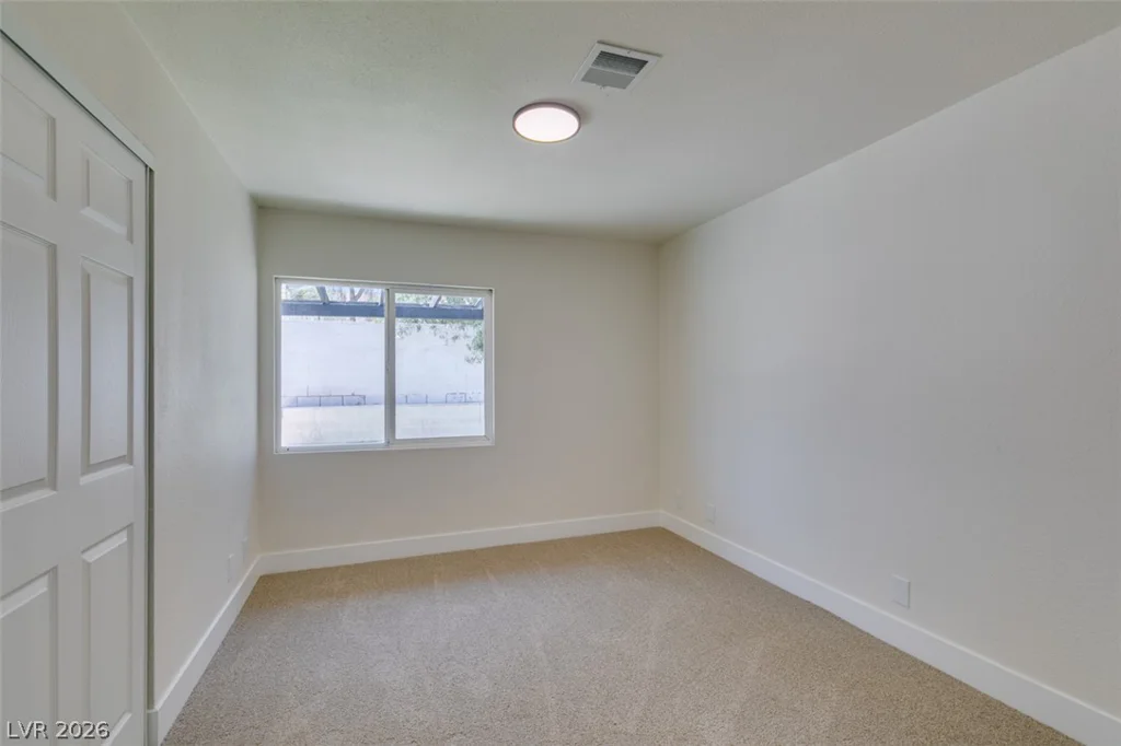 2389 Reno, Las Vegas, NV 89119