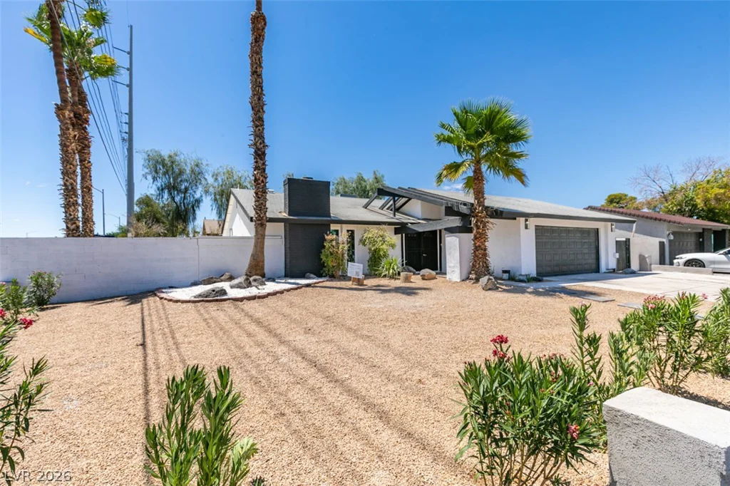 2389 Reno, Las Vegas, NV 89119