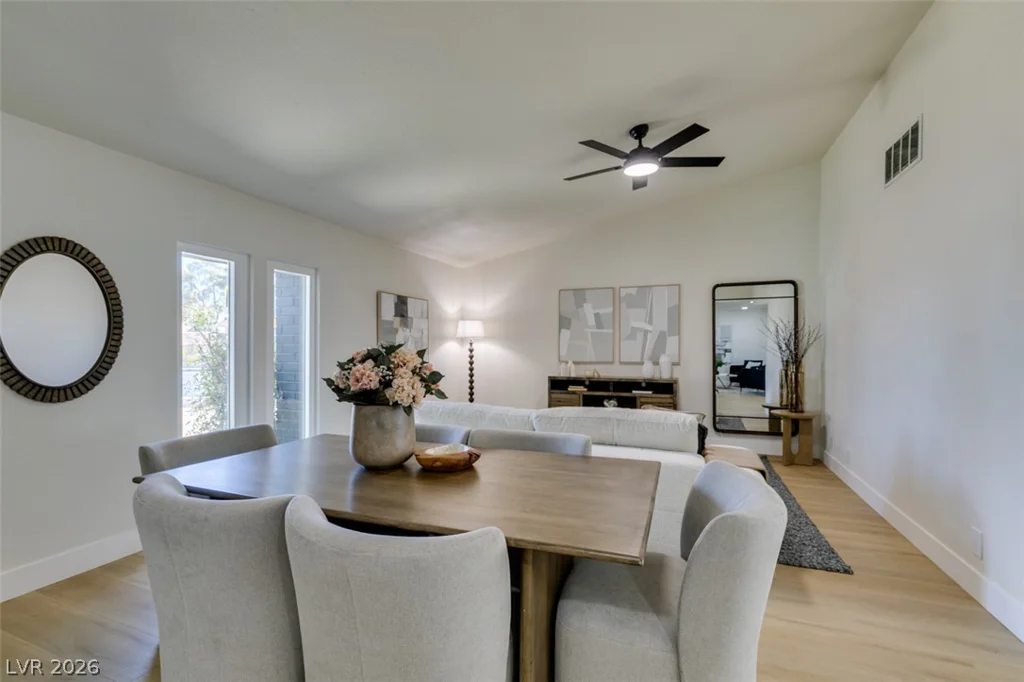 2389 Reno, Las Vegas, NV 89119