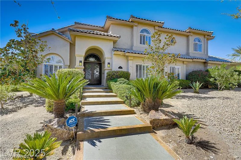 165 Inveraray, Henderson, NV 89074