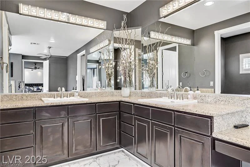 165 Inveraray, Henderson, NV 89074